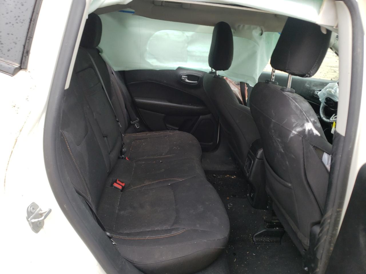 Photo 6 from auction – 2018 JEEP COMPASS SP with VIN 3C4NJCABXJT328910