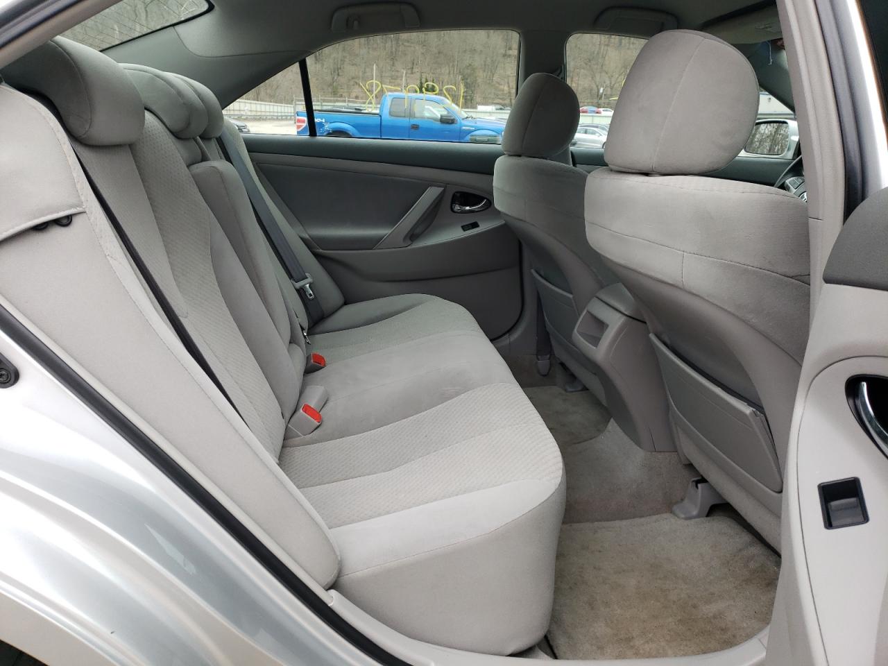 Photo 6 from auction – 2007 TOYOTA CAMRY CE with VIN 4T1BE46K67U127215