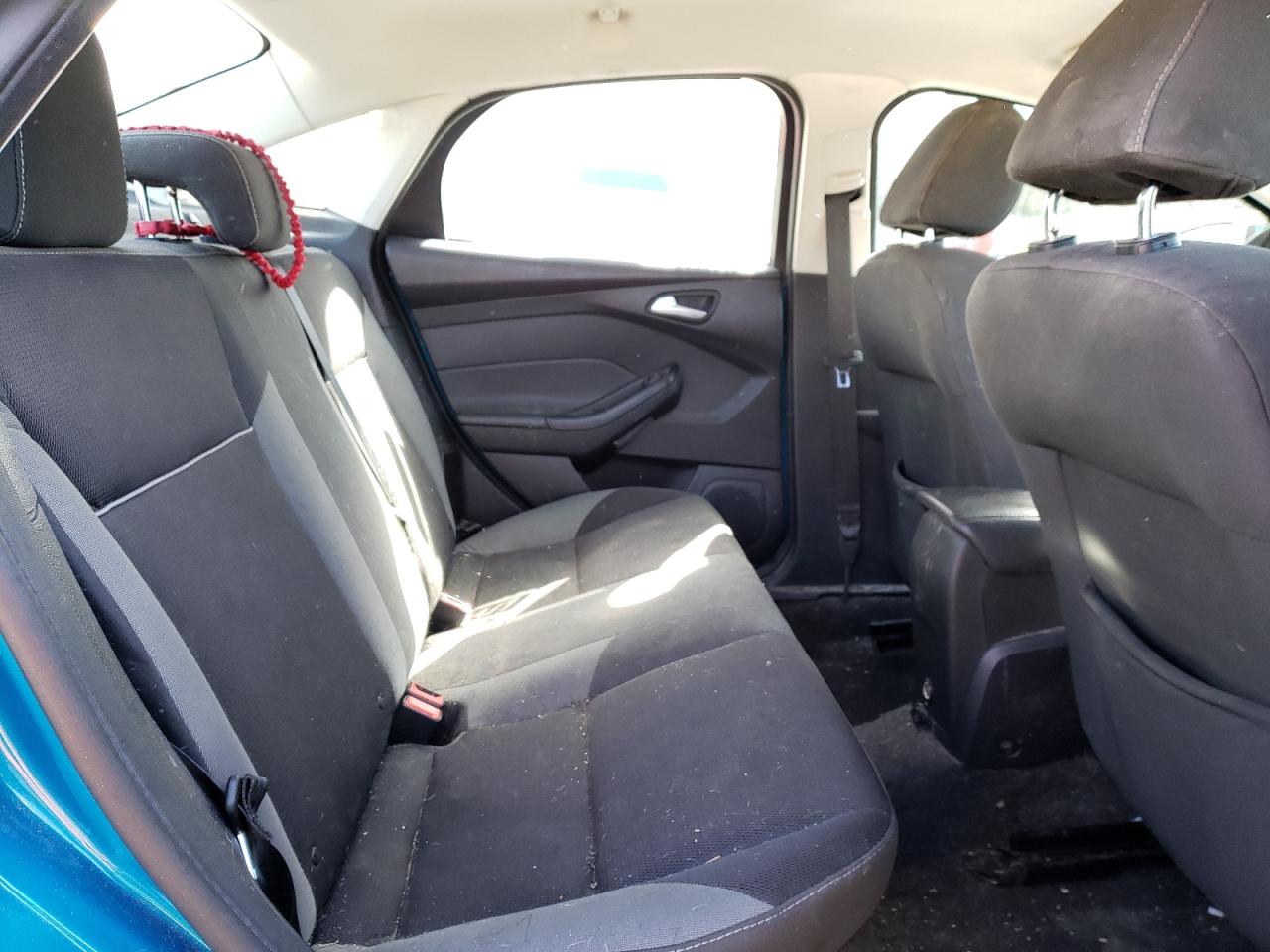Photo 6 from auction – 2014 FORD FOCUS SE with VIN 1FADP3F26EL350526