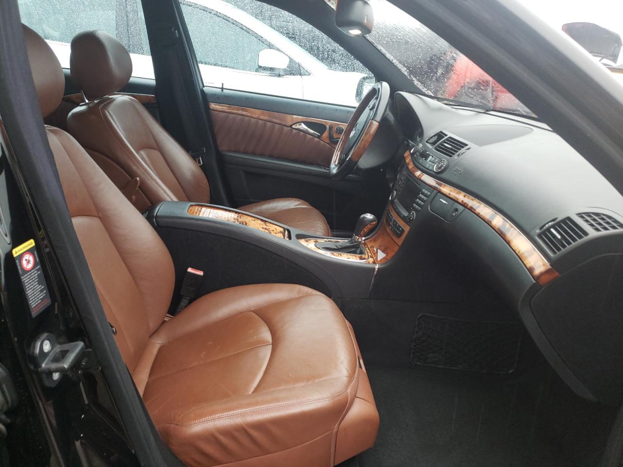 Photo 5 from auction – 2008 MERCEDES-BENZ E 350 with VIN WDBUF56X58B211971
