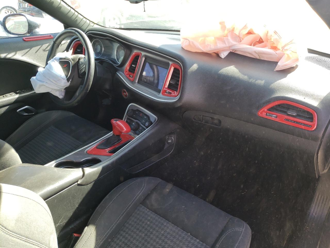 Photo 9 from auction – 2019 DODGE CHALLENGER with VIN 2C3CDZGGXKH594284