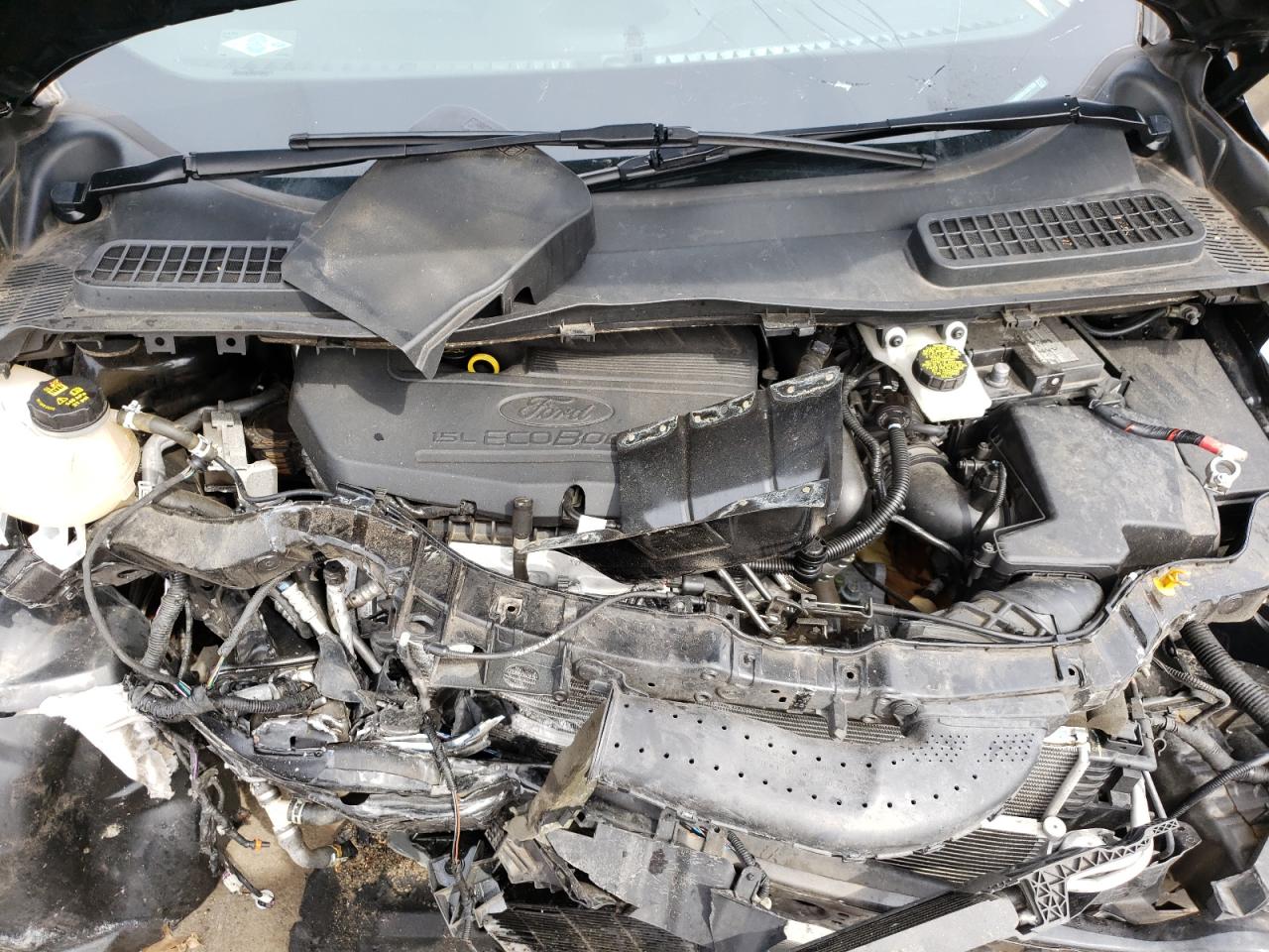 Photo 7 from auction – 2017 FORD ESCAPE SE with VIN 1FMCU9GD6HUA87028