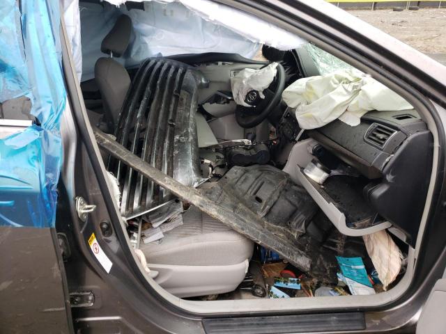 Photo 5 from auction – 2016 TOYOTA CAMRY LE with VIN 4T1BF1FK7GU261341