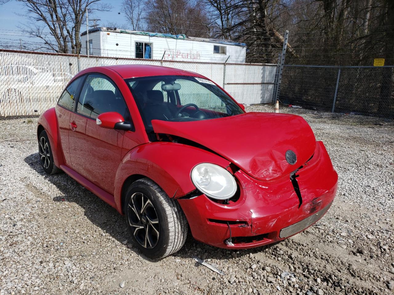 VOLKSWAGEN NEW BEETLE 2010 with VIN 3VWPG3AG5AM010848 - Photo from auction