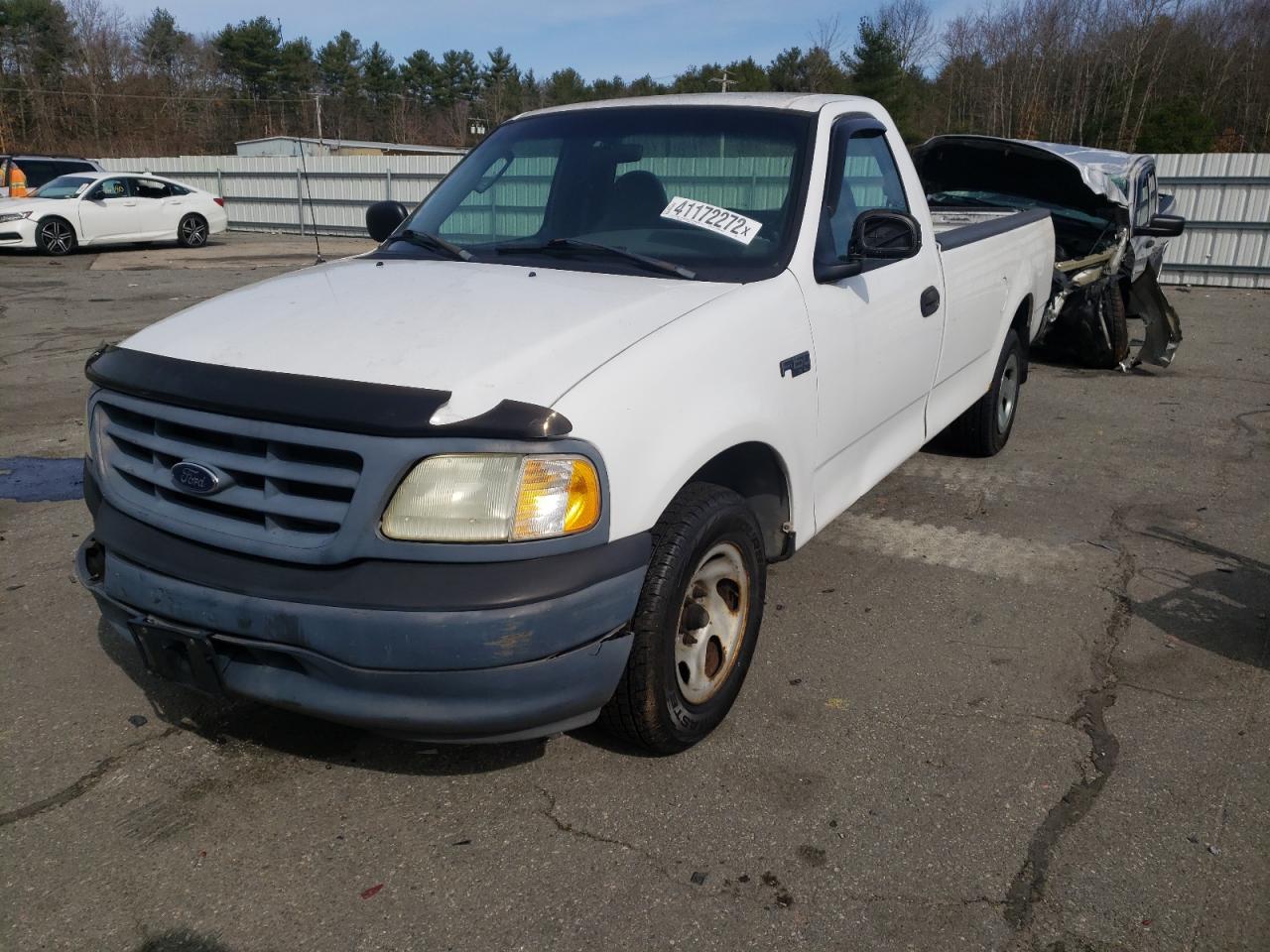 Photo 2 from auction – 2002 FORD F150 with VIN 2FTRF17232CA83017