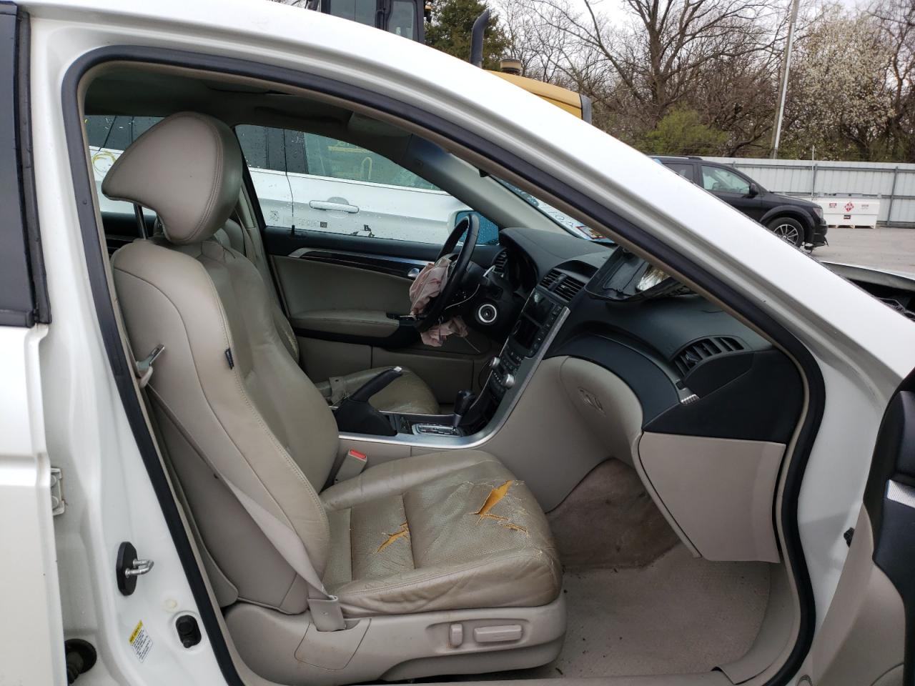 Photo 5 from auction – 2007 ACURA TL with VIN 19UUA66207A007000