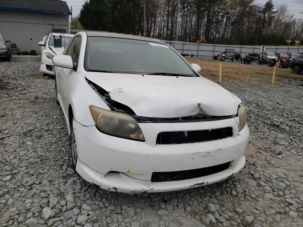 Photo 9 from auction – 2006 TOYOTA SCION TC with VIN JTKDE177760137143