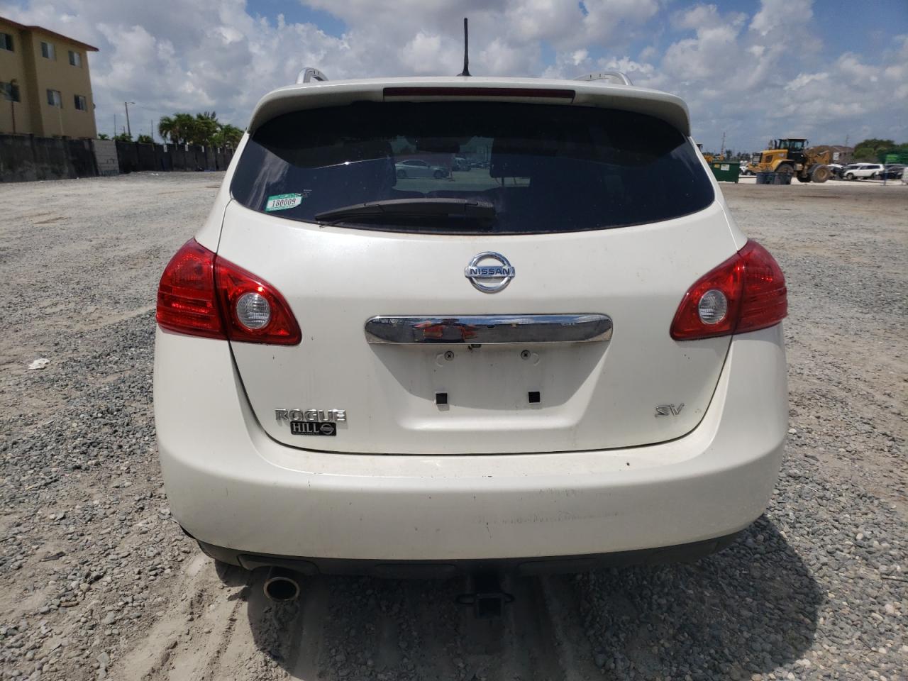 Photo 9 from auction – 2013 NISSAN ROGUE S with VIN JN8AS5MT6DW505841
