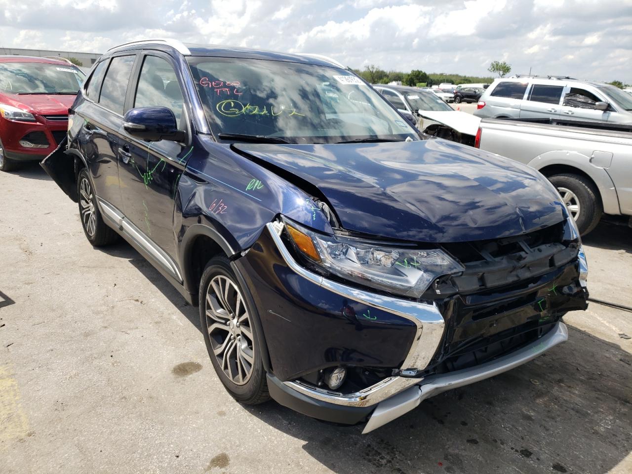 Photo 1 from auction – 2018 MITSUBISHI OUTLANDER with VIN JA4AD3A34JZ058252