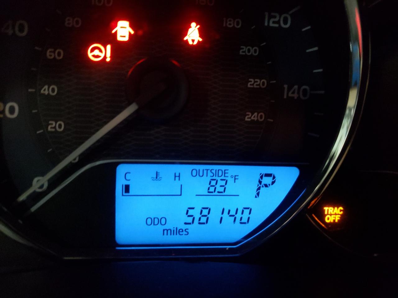 Photo 8 from auction – 2016 TOYOTA COROLLA L with VIN 5YFBURHE4GP541604