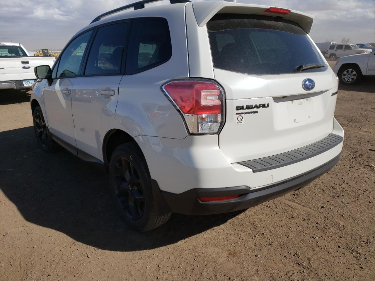 Photo 3 from auction – 2018 SUBARU FORESTER 2 with VIN JF2SJAGC9JH591753