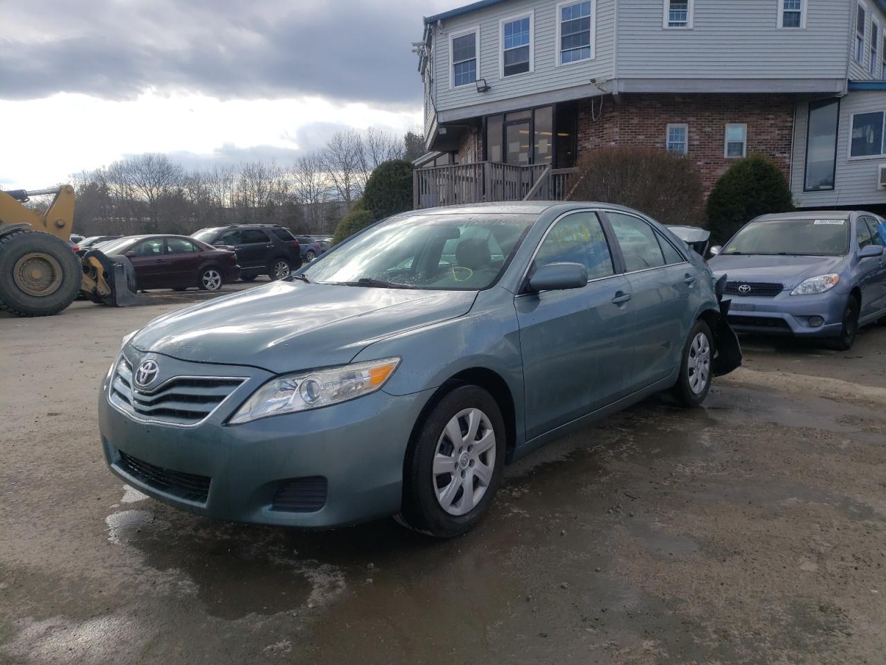 Photo 2 from auction – 2011 TOYOTA CAMRY BASE with VIN 4T4BF3EK1BR120101