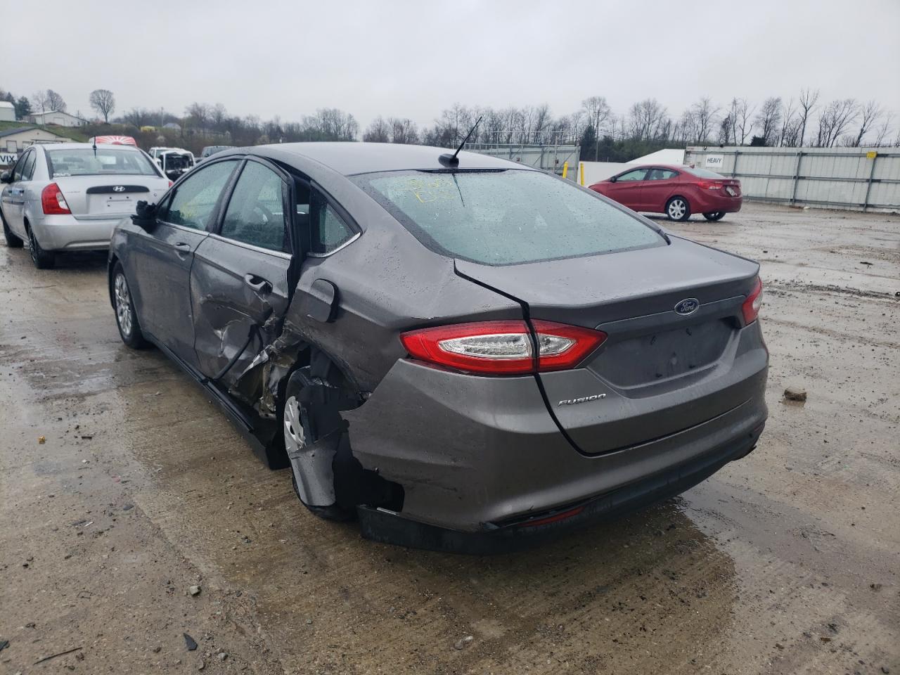 Photo 3 from auction – 2013 FORD FUSION S with VIN 3FA6P0G74DR175775