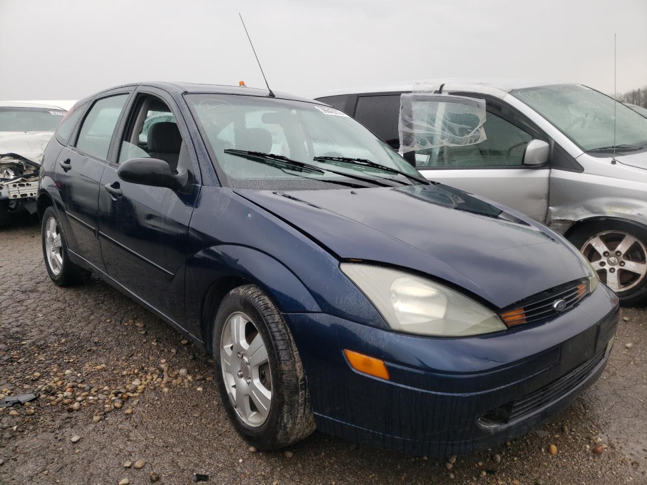 FORD FOCUS ZX5 2004 with VIN 3FAFP37Z84R101617 - Photo from auction