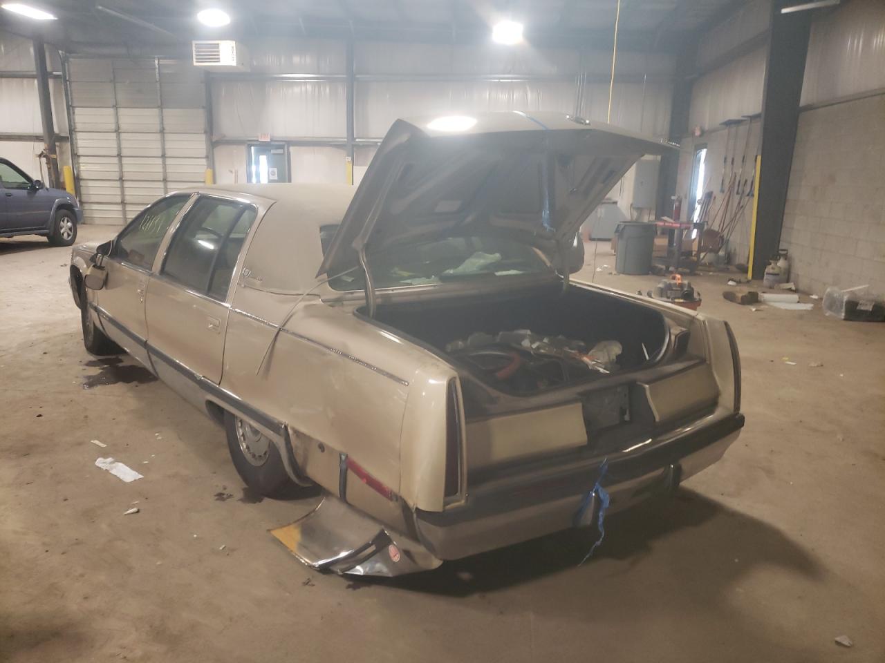 Photo 3 from auction – 1995 CADILLAC FLEETWOOD with VIN 1G6DW52P6SR704129
