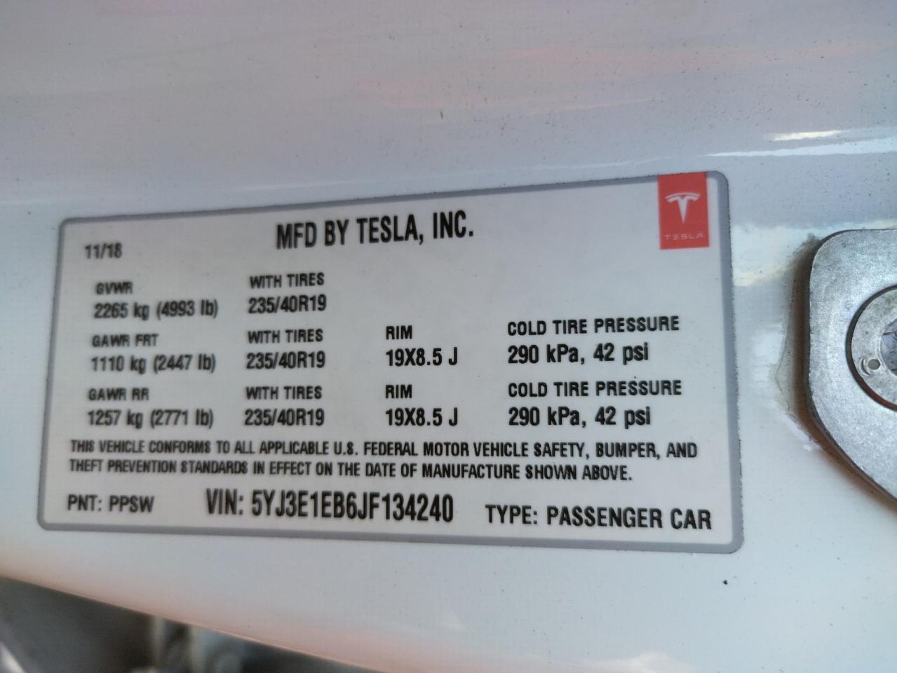 Photo 10 from auction – 2019 TSMR MODEL S with VIN 5YJ3E1EB6JF134240