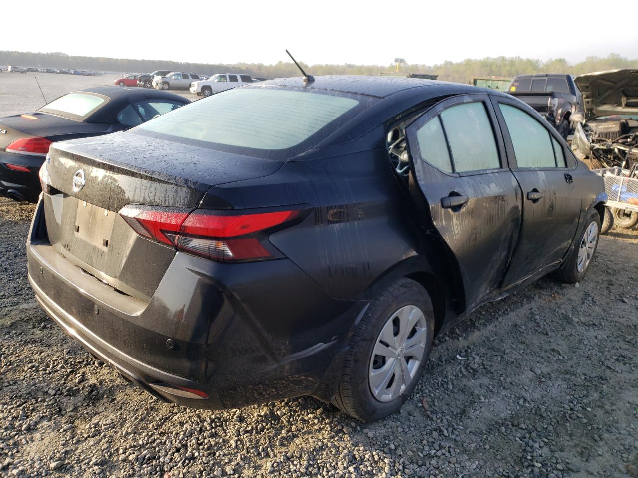 Photo 4 from auction – 2020 NISSAN VERSA S with VIN 3N1CN8DV4LL882562