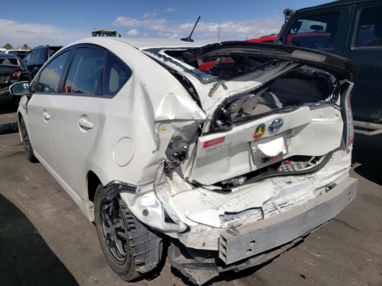 Photo 3 from auction – 2013 TOYOTA PRIUS with VIN JTDKN3DUXD5631694