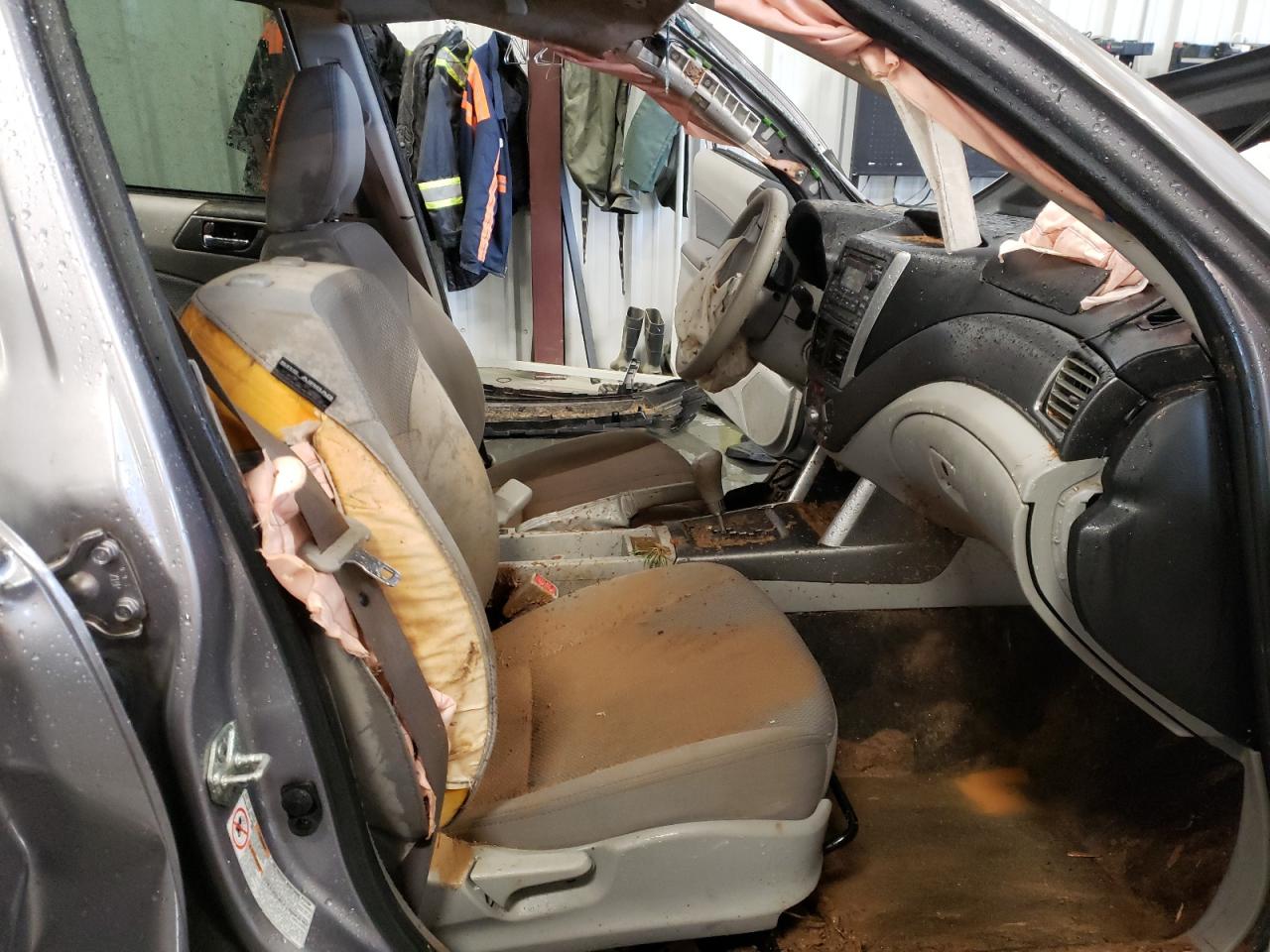 Photo 5 from auction – 2011 SUBARU FORESTER 2 with VIN JF2SHADC3BH705229
