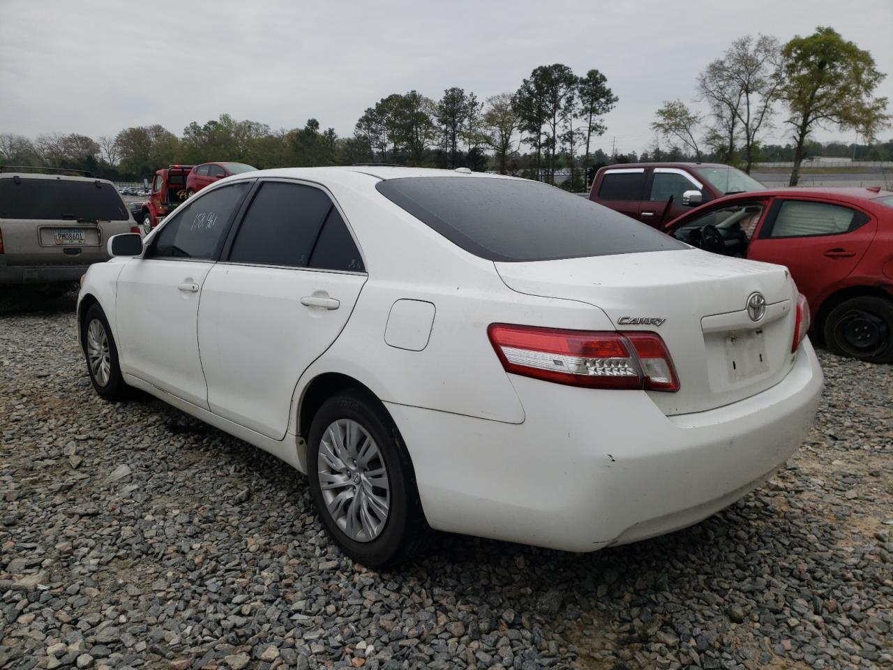 Photo 3 from auction – 2011 TOYOTA CAMRY with VIN 4T1BF3EK8BU588515