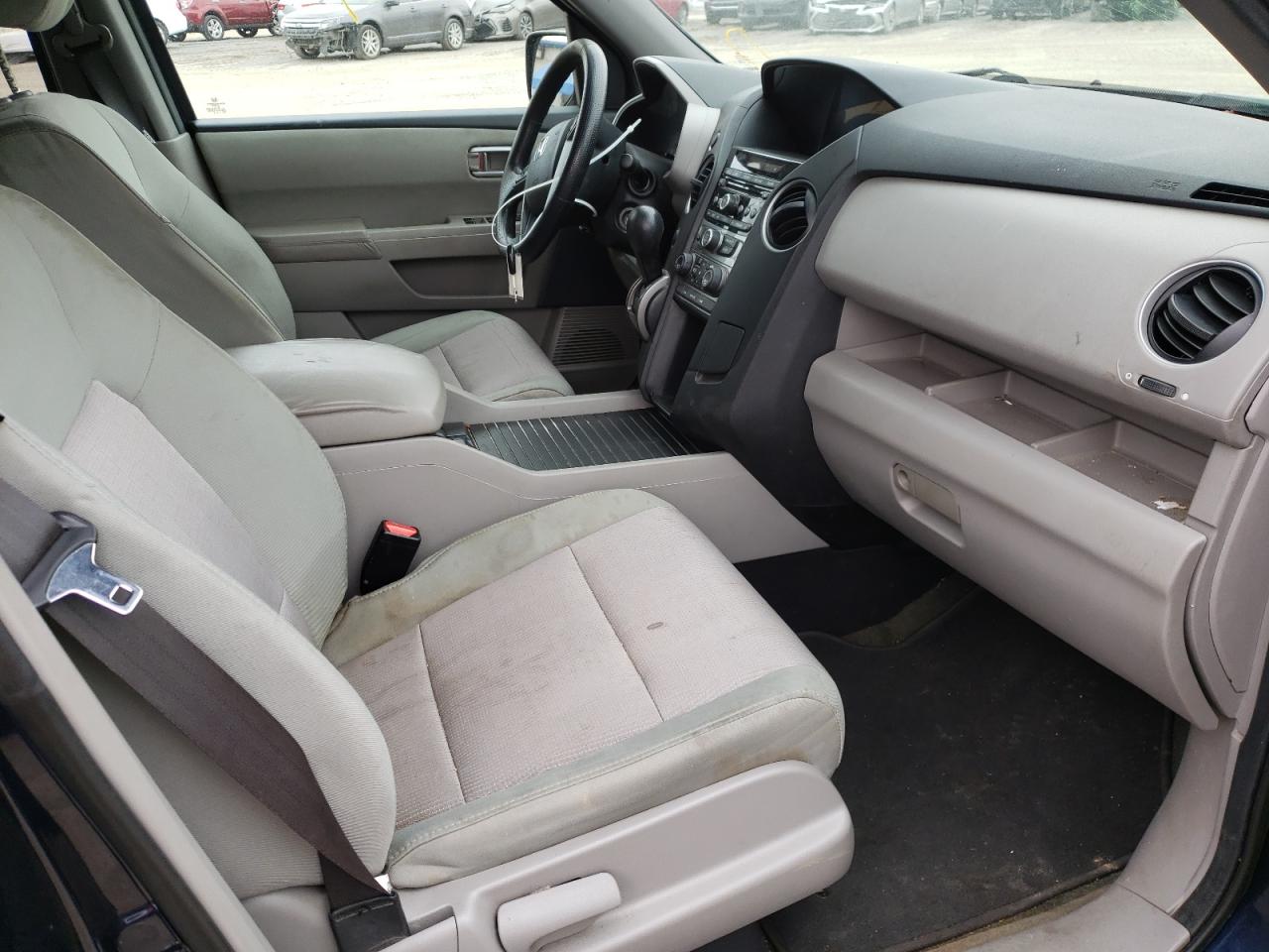Photo 5 from auction – 2013 HONDA PILOT EX with VIN 5FNYF4H47DB079884