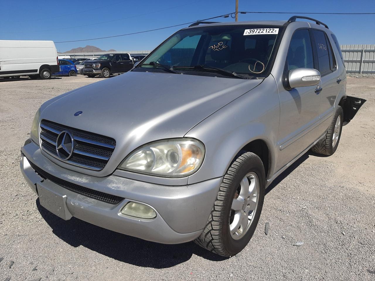 Photo 2 from auction – 2002 MERCEDES-BENZ ML500 with VIN 4JGAB75E12A369390