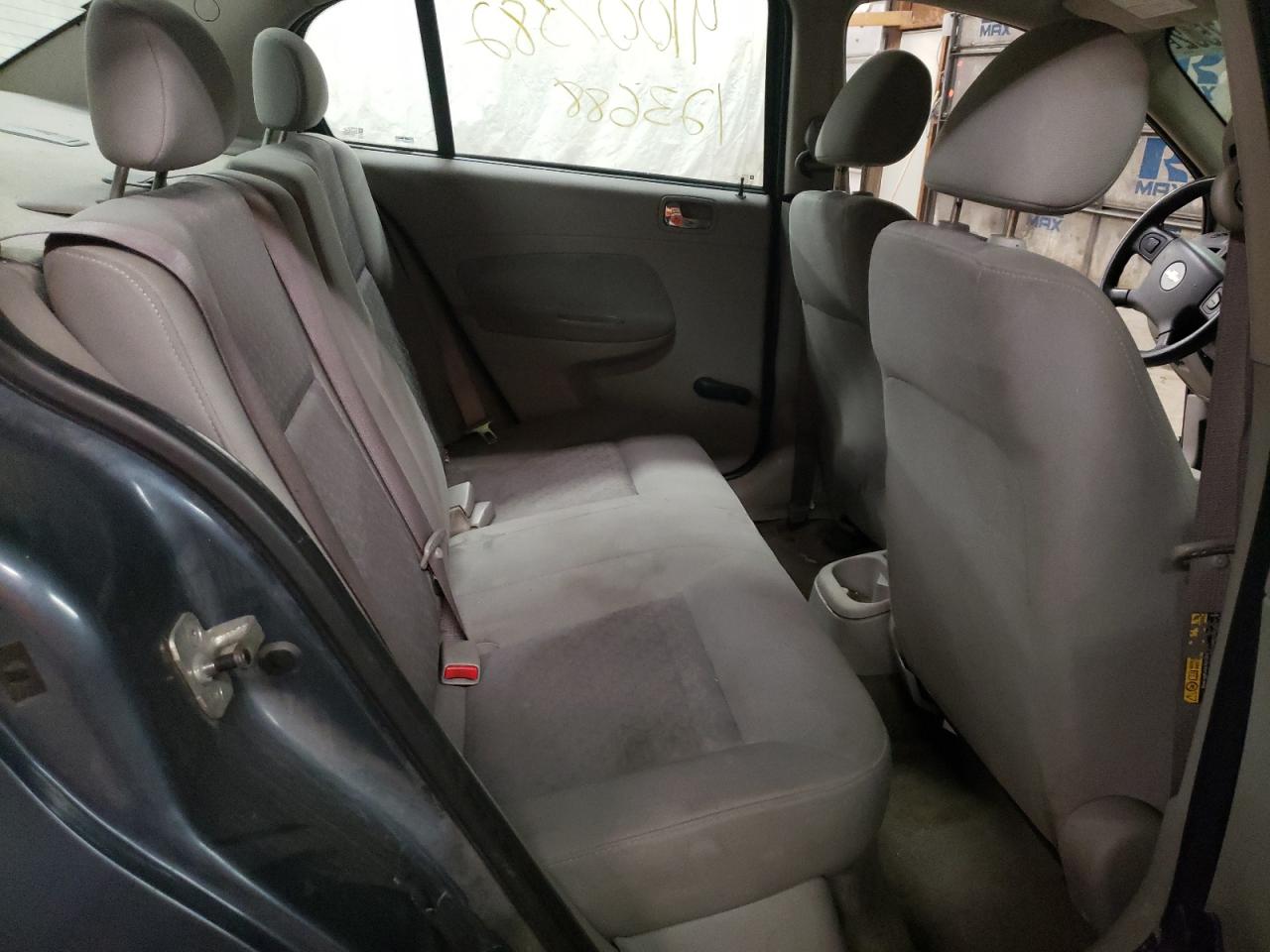 Photo 6 from auction – 2005 CHEVROLET COBALT with VIN 1G1AK52F457641284