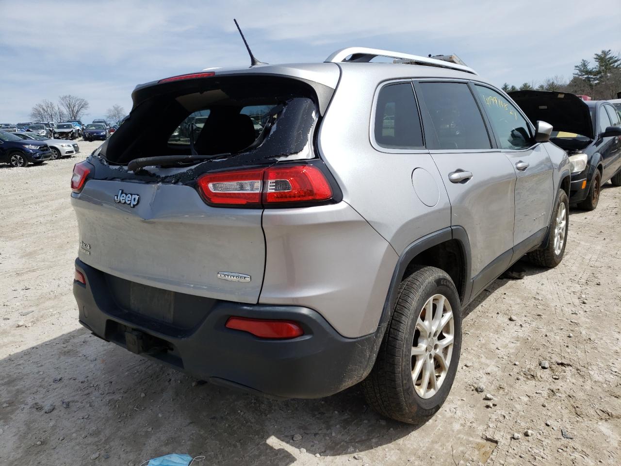 Foto 4 de la subasta – 2014 JEEP CHEROKEE L con VIN 1C4PJMCB9EW129262