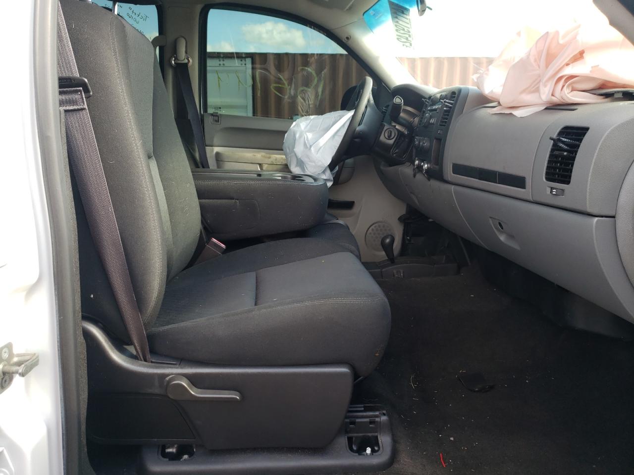 Photo 5 from auction – 2014 CHEVROLET 2500 with VIN 1GC1KVC8XEF185269