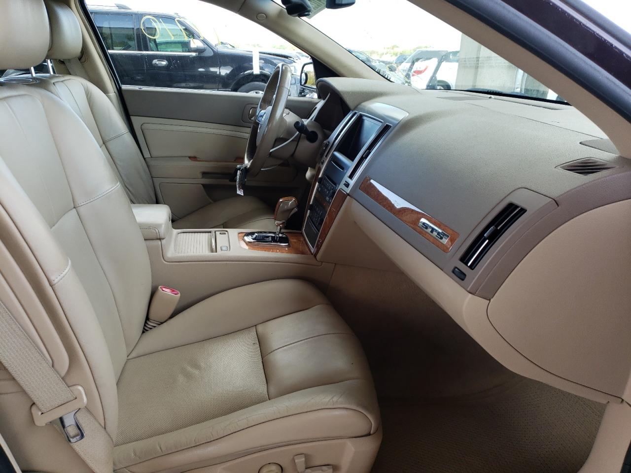 Photo 5 from auction – 2008 CADILLAC STS with VIN 1G6DW67V580119178