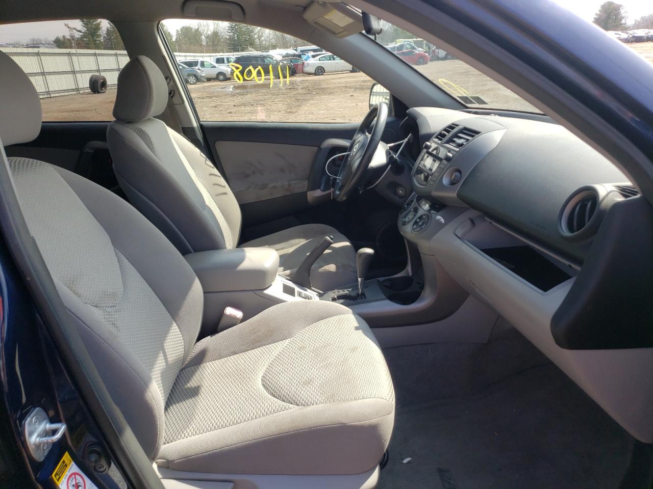 Photo 5 from auction – 2007 TOYOTA RAV4 LIMIT with VIN JTMBD31V875117816