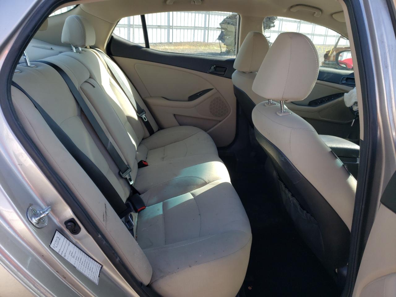 Photo 6 from auction – 2014 KIA OPTIMA LX with VIN 5XXGM4A75EG348579