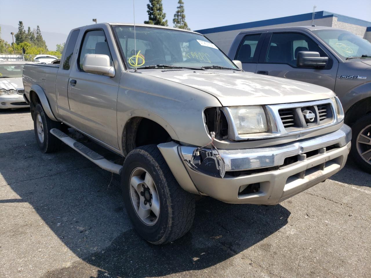 NISSAN FRONTIER K 2000 with VIN 1N6ED26T5YC347192 - Photo from auction