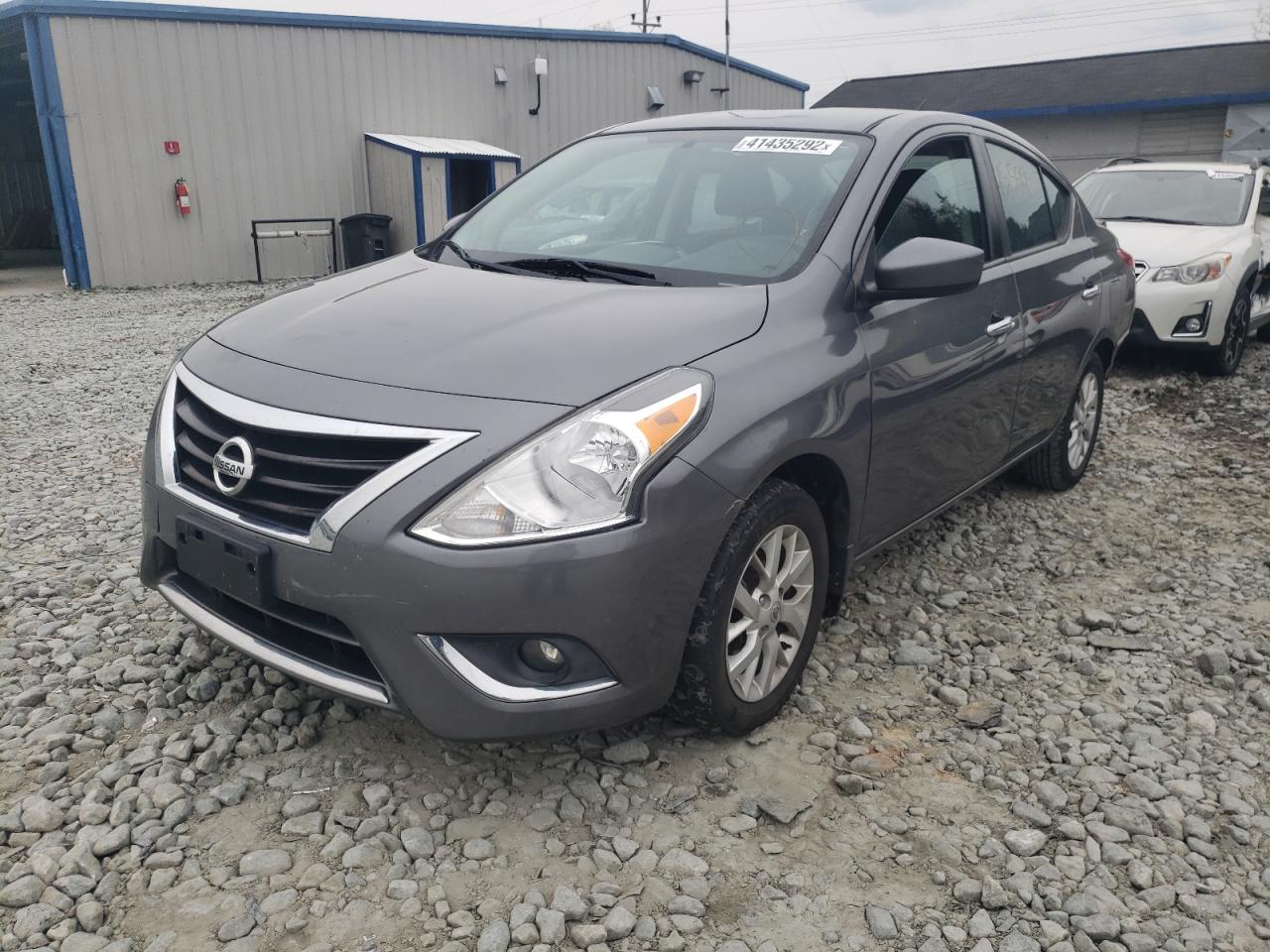 Photo 2 from auction – 2017 NISSAN VERSA S with VIN 3N1CN7AP0HL831972