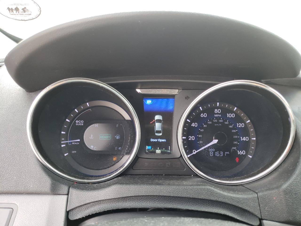 Photo 8 from auction – 2015 HYUNDAI SONATA HYB with VIN KMHEC4A48FA135540