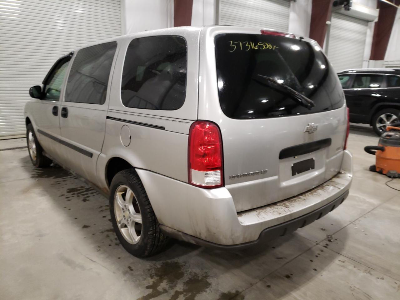 Photo 3 from auction – 2008 CHEVROLET UPLANDER L with VIN 1GNDV23158D154606