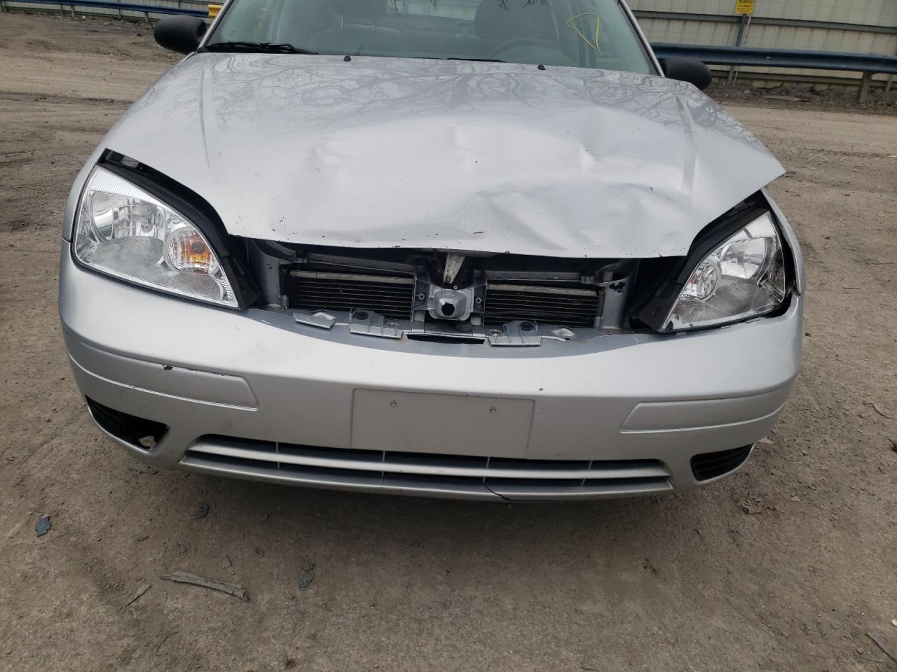 Photo 9 from auction – 2007 FORD FOCUS ZX4 with VIN 1FAFP34N97W251416