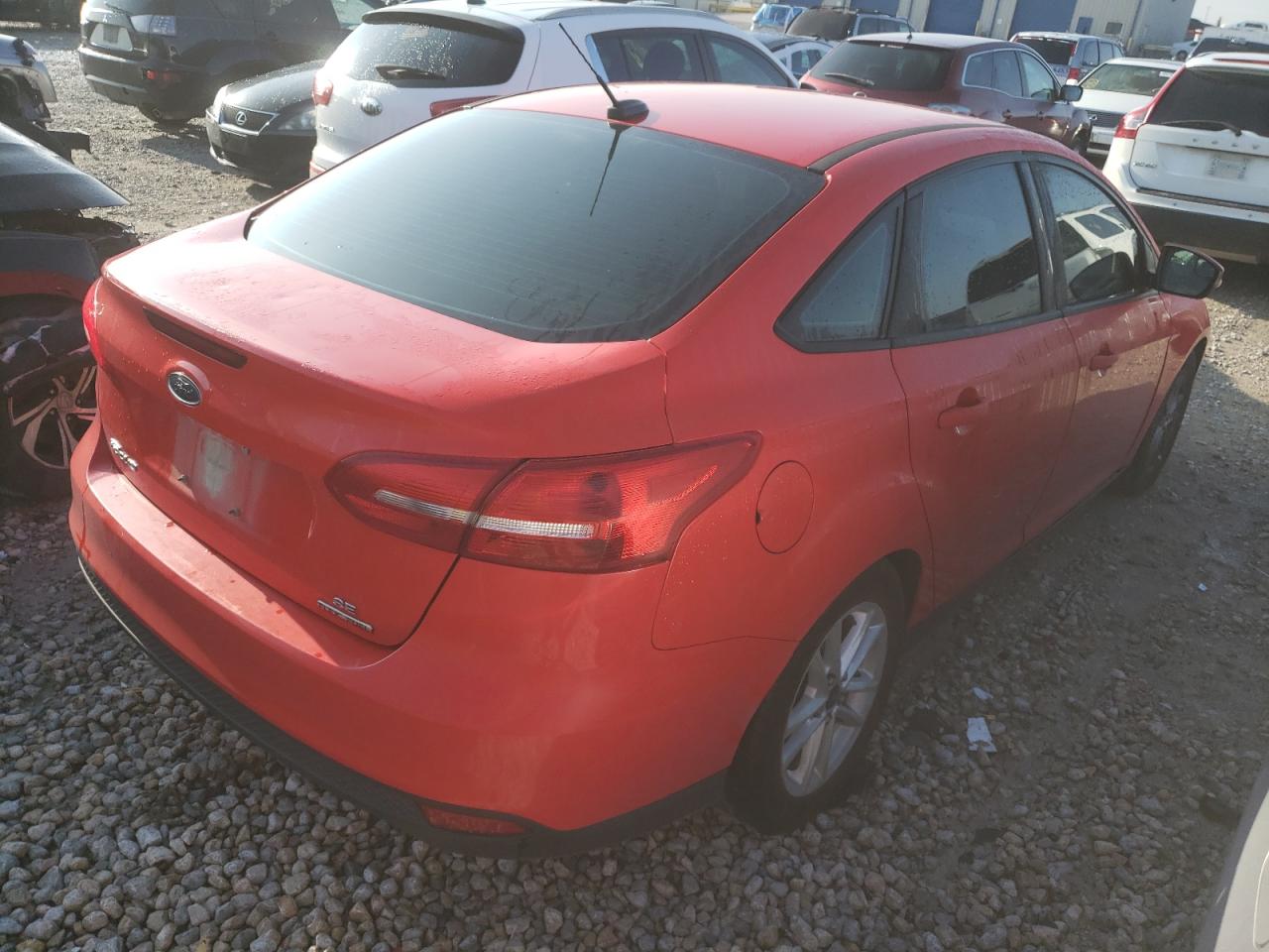 Photo 4 from auction – 2015 FORD FOCUS SE with VIN 1FADP3F2XFL234554