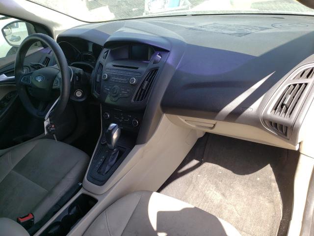 Photo 9 from auction – 2015 FORD FOCUS SE with VIN 1FADP3F22FL224701