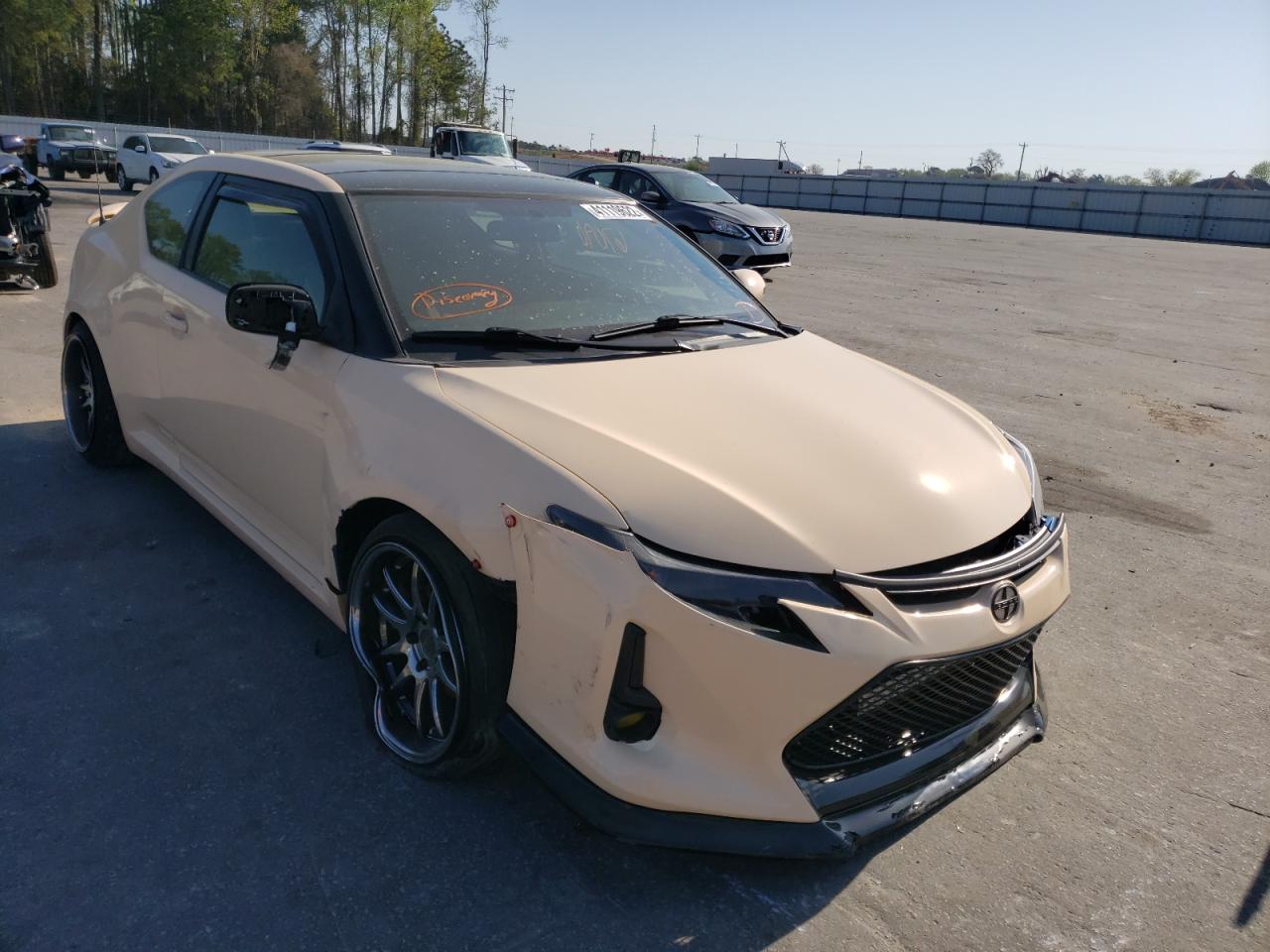 TOYOTA SCION TC 2016 with VIN JTKJF5C70GJ021193 - Photo from auction
