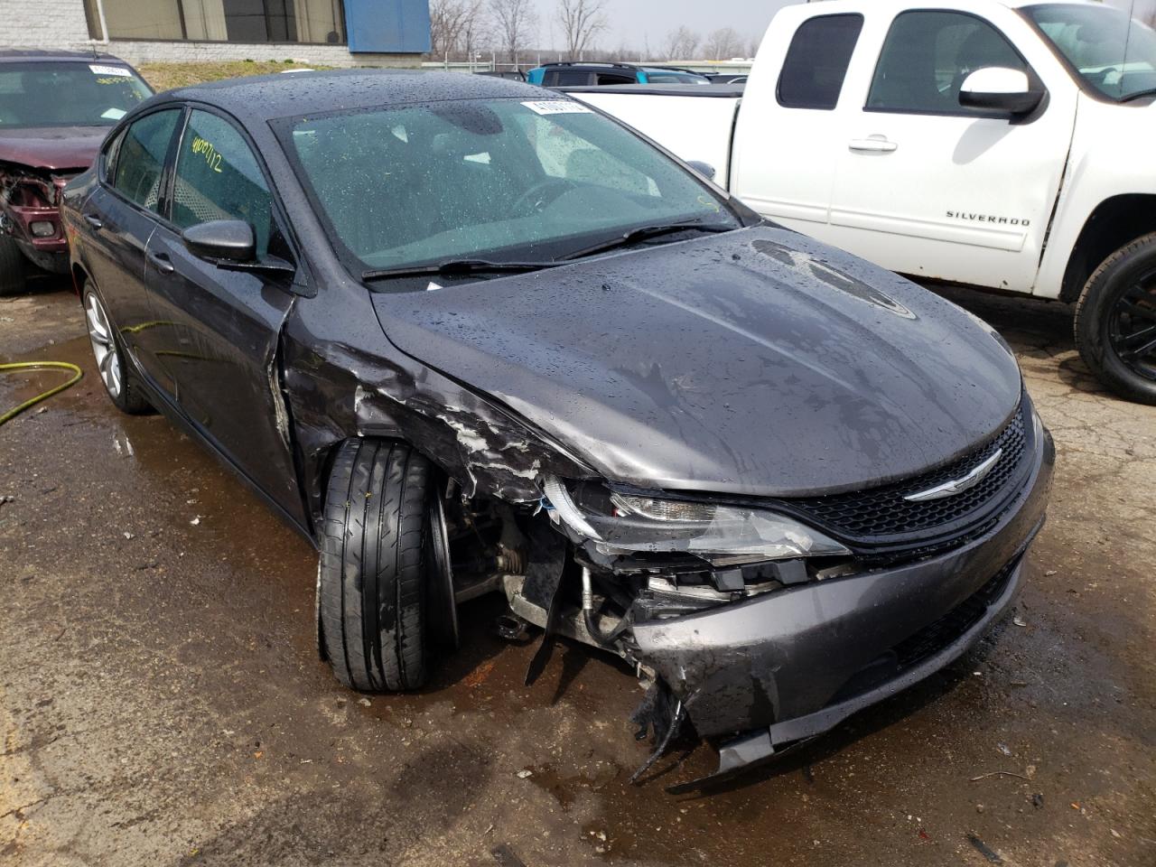 CHRYSLER 200 S 2015 with VIN 1C3CCCBB0FN709712 - Photo from auction