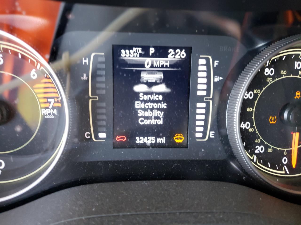 Photo 8 from auction – 2019 JEEP CHEROKEE L with VIN 1C4PJLLB9KD242274