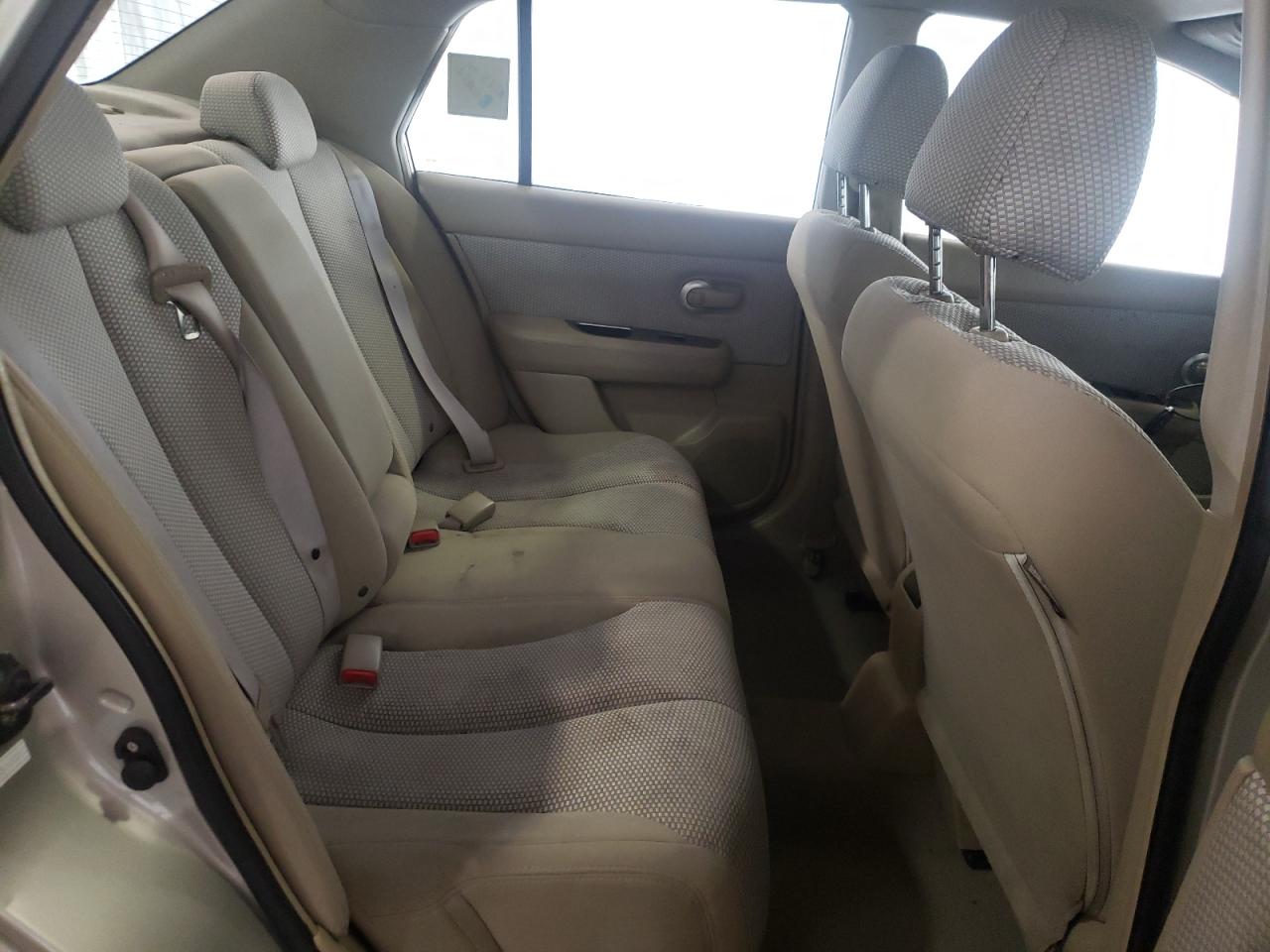 Photo 6 from auction – 2007 NISSAN VERSA S with VIN 3N1BC11E37L414759