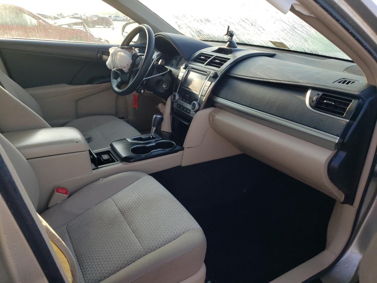 Photo 5 from auction – 2014 TOYOTA CAMRY L with VIN 4T1BF1FK1EU306691