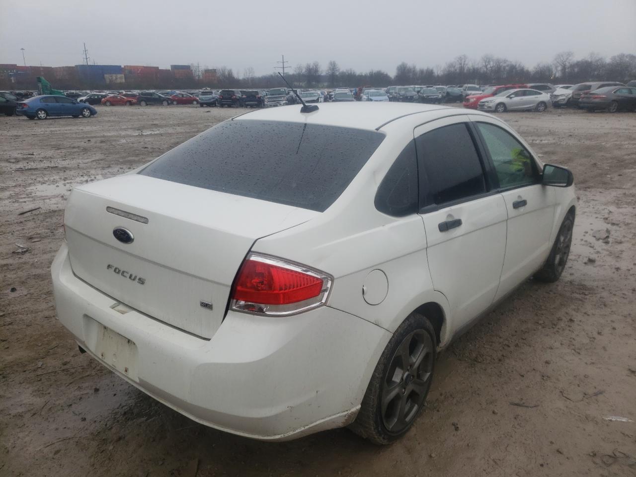 Photo 4 from auction – 2010 FORD FOCUS SE with VIN 1FAHP3FN0AW185321