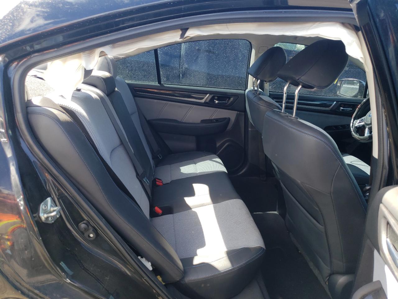 Photo 16 from auction – 2017 SUBARU LEGACY SPO with VIN 4S3BNAS68H3009816