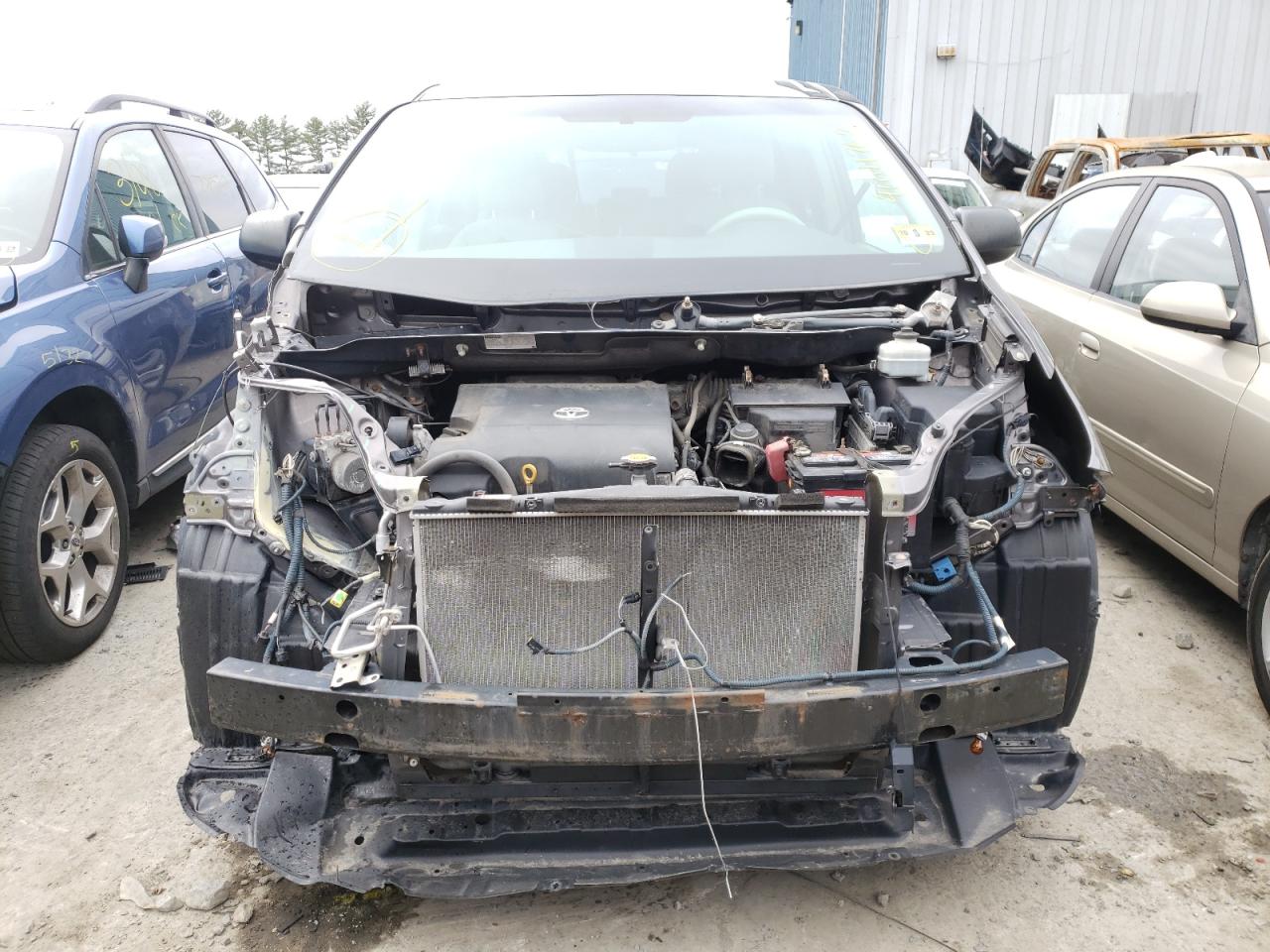 Photo 9 from auction – 2012 TOYOTA SIENNA with VIN 5TDZK3DC7CS183793