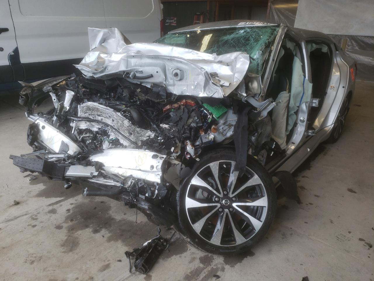 Photo 2 from auction – 2016 NISSAN MAXIMA 3.5 with VIN 1N4AA6AP7GC377603