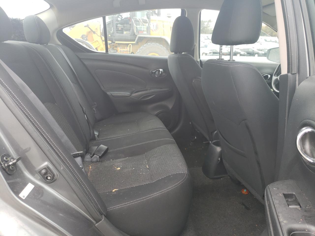 Photo 6 from auction – 2017 NISSAN VERSA S with VIN 3N1CN7AP0HL831972