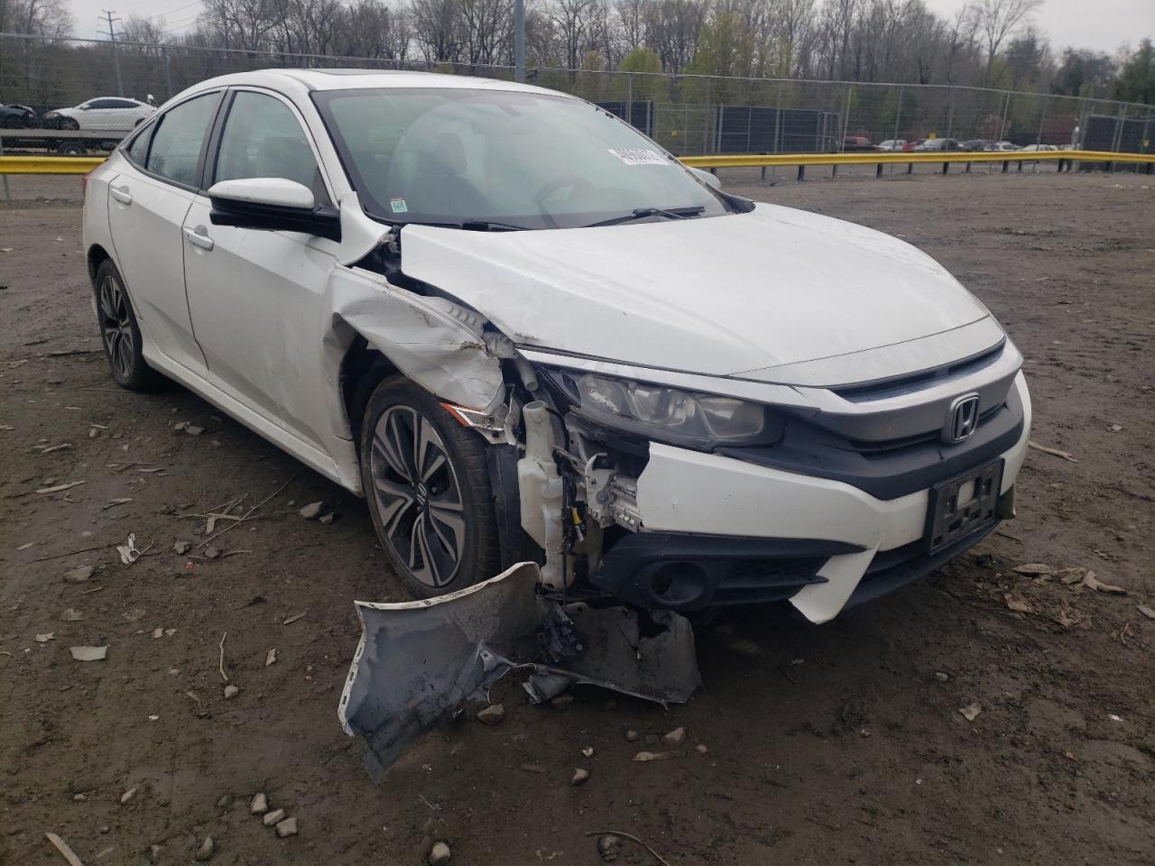 Photo 1 from auction – 2017 HONDA CIVIC EX with VIN 19XFC1F39HE200760